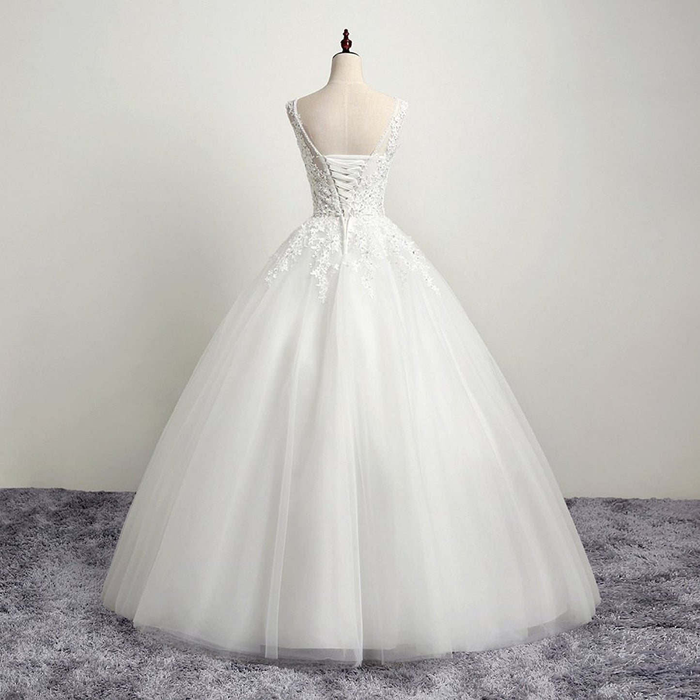 Nine Seven Appliques Round Neck Sleeveless Lace Up Floor Train A-Line Wedding Dress