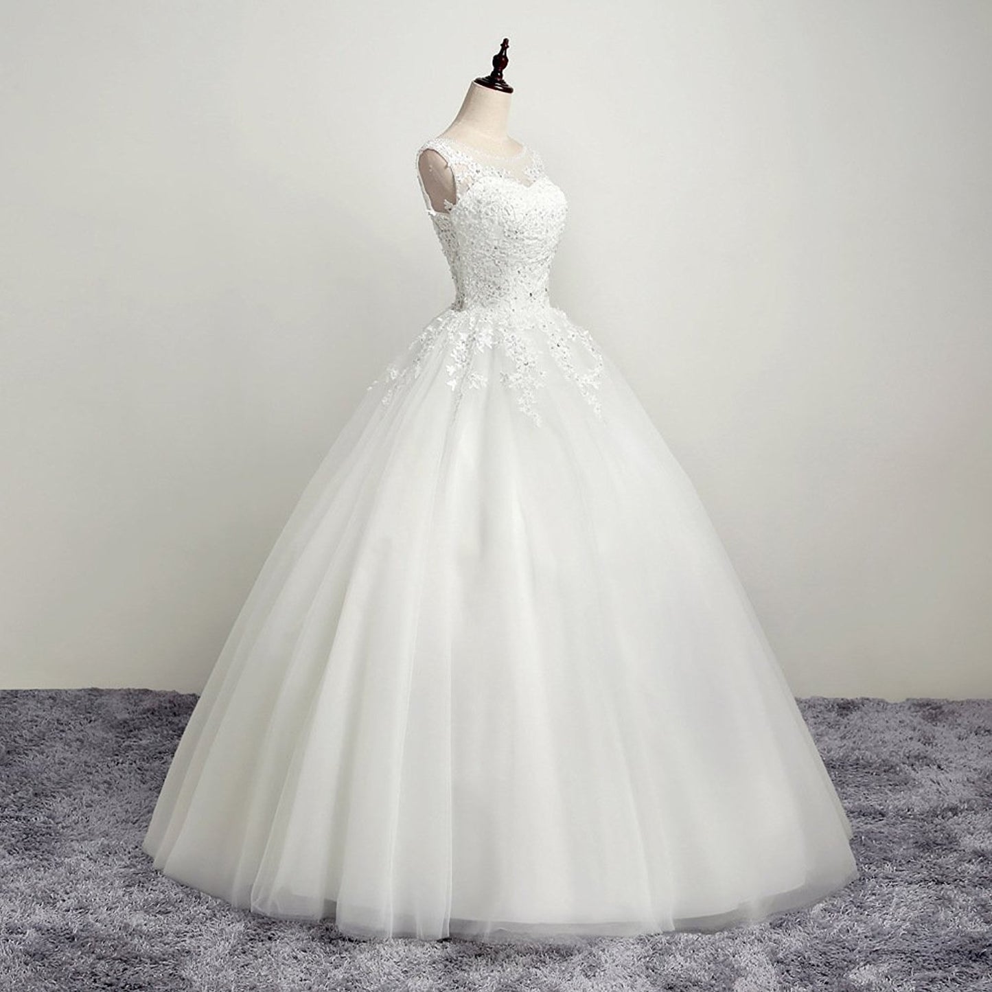 Nine Seven Appliques Round Neck Sleeveless Lace Up Floor Train A-Line Wedding Dress