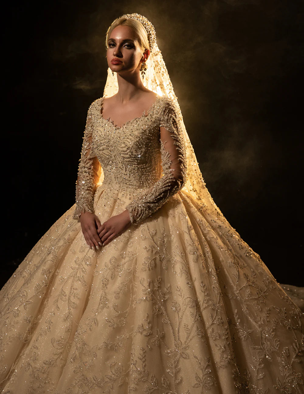 BelaCustom Long Sleeves Sparkly Sequin Lace Appliques Square Neck Bridal Ball Grown Wedding Dress Customization