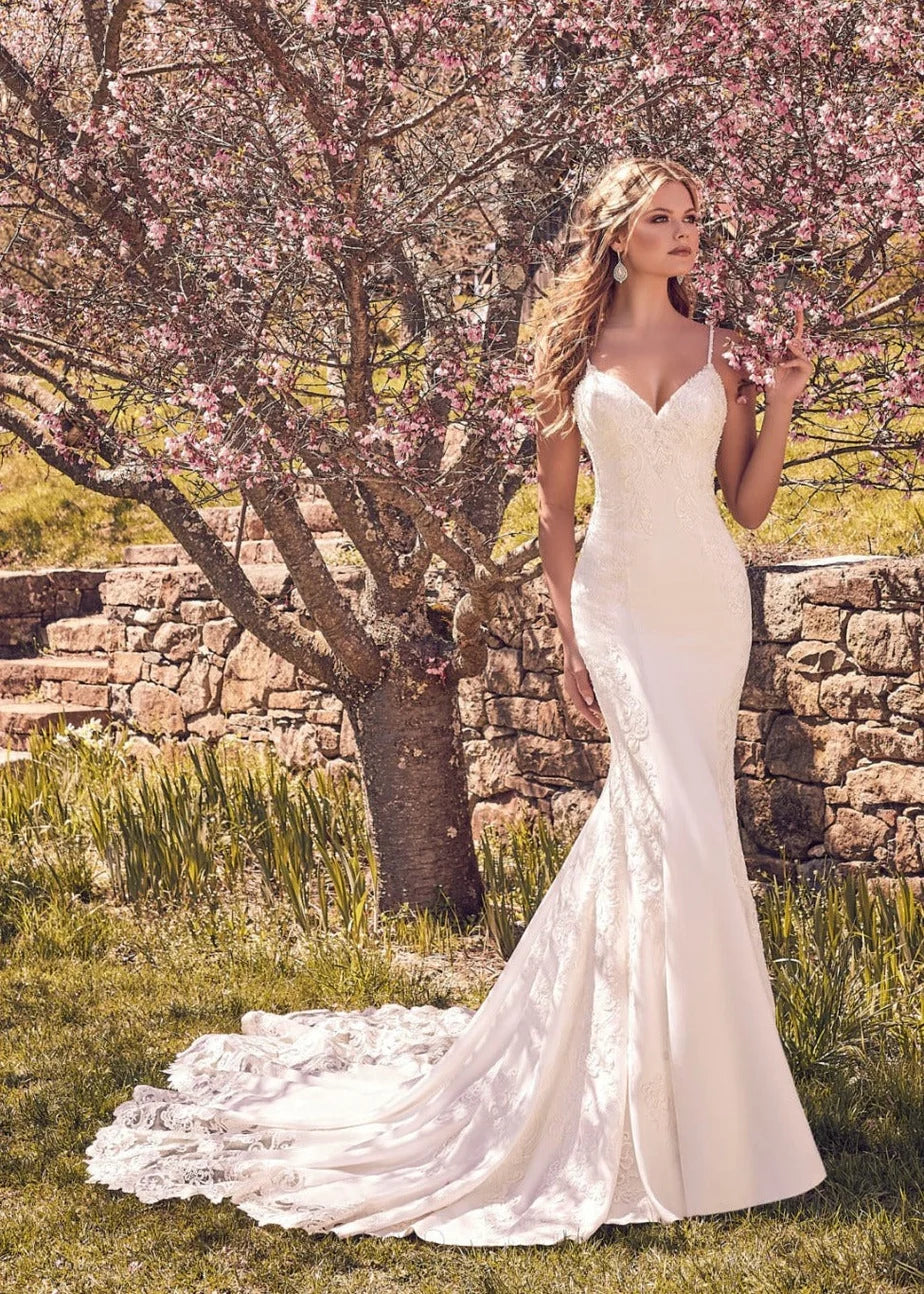 Nine Seven Plunging V-Neckline Spaghetti Strap Open Scoop Back Bohemian Wedding Dress Customization