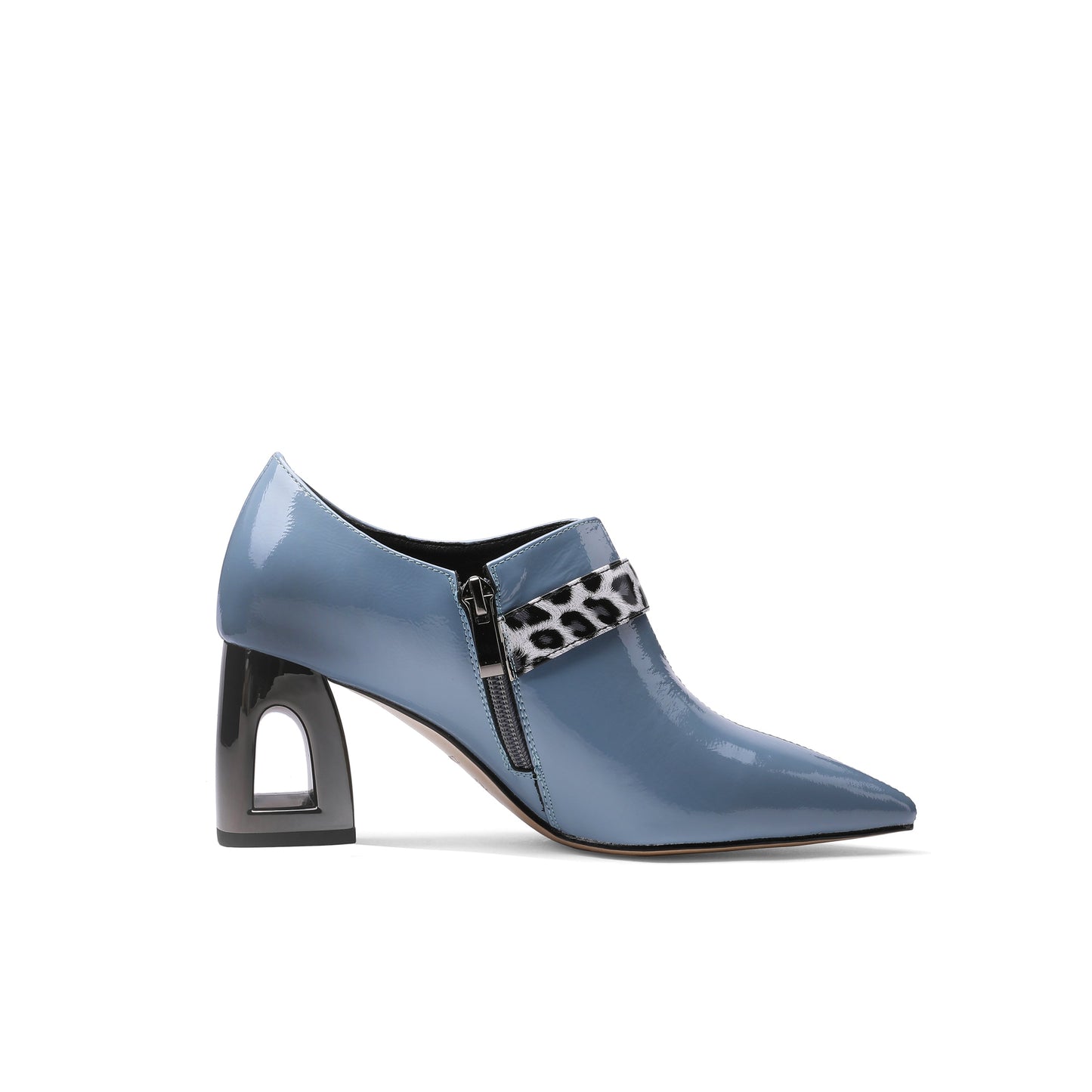 Nine Seven Women's Handmade Patent Leather Pointed Toe Mid Chunky Heel V-Shaped Side Zip Up Pumps with Modern Buckle Decor