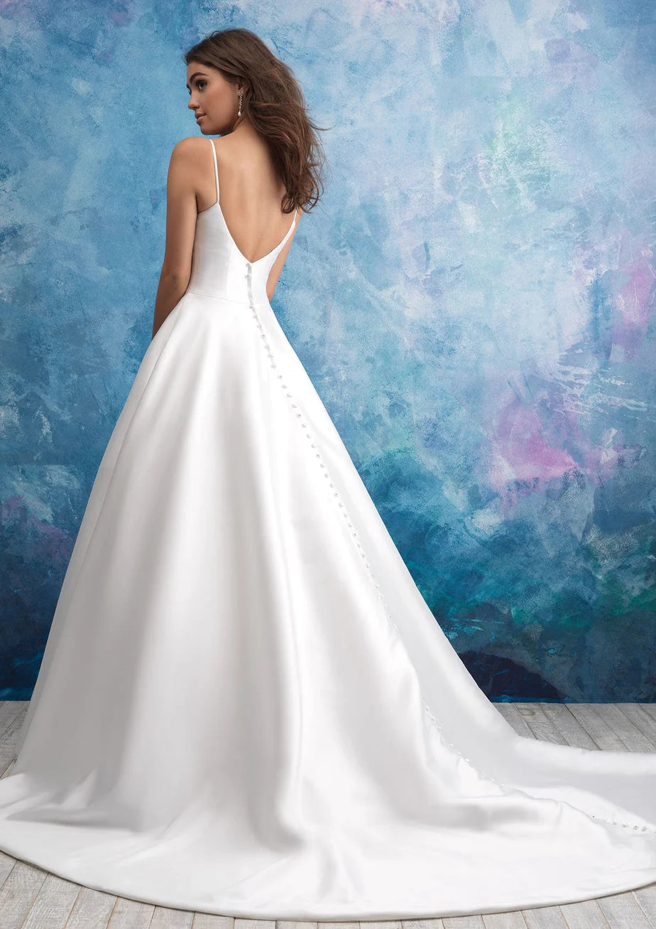 Nine Seven Spaghetti Straps V-Neck Sleeveless Deep V Back A-Line Wedding Dress Customization