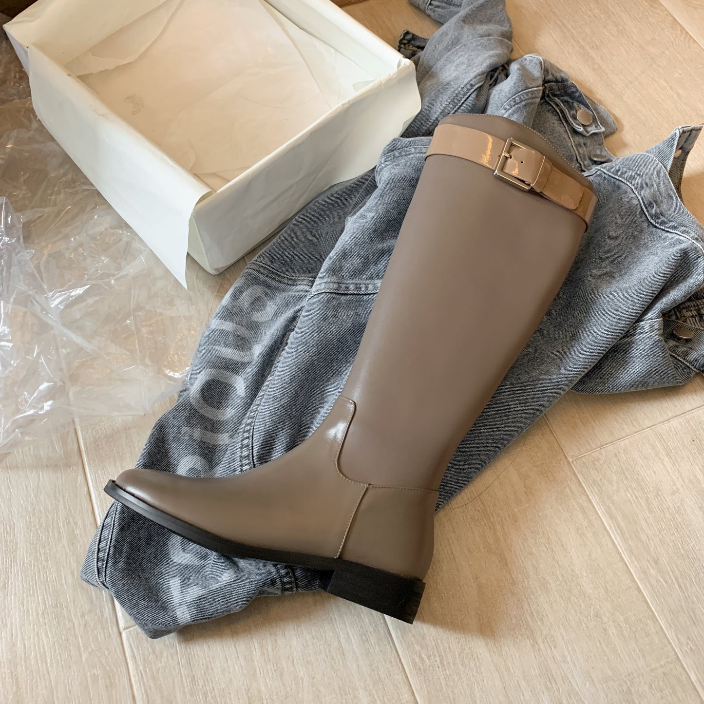 Nine Seven Women's Handmade Genuine Leather Round Toe Low Block Heel Side Zip Up Patent Belt Decor Knee High Riding Boots