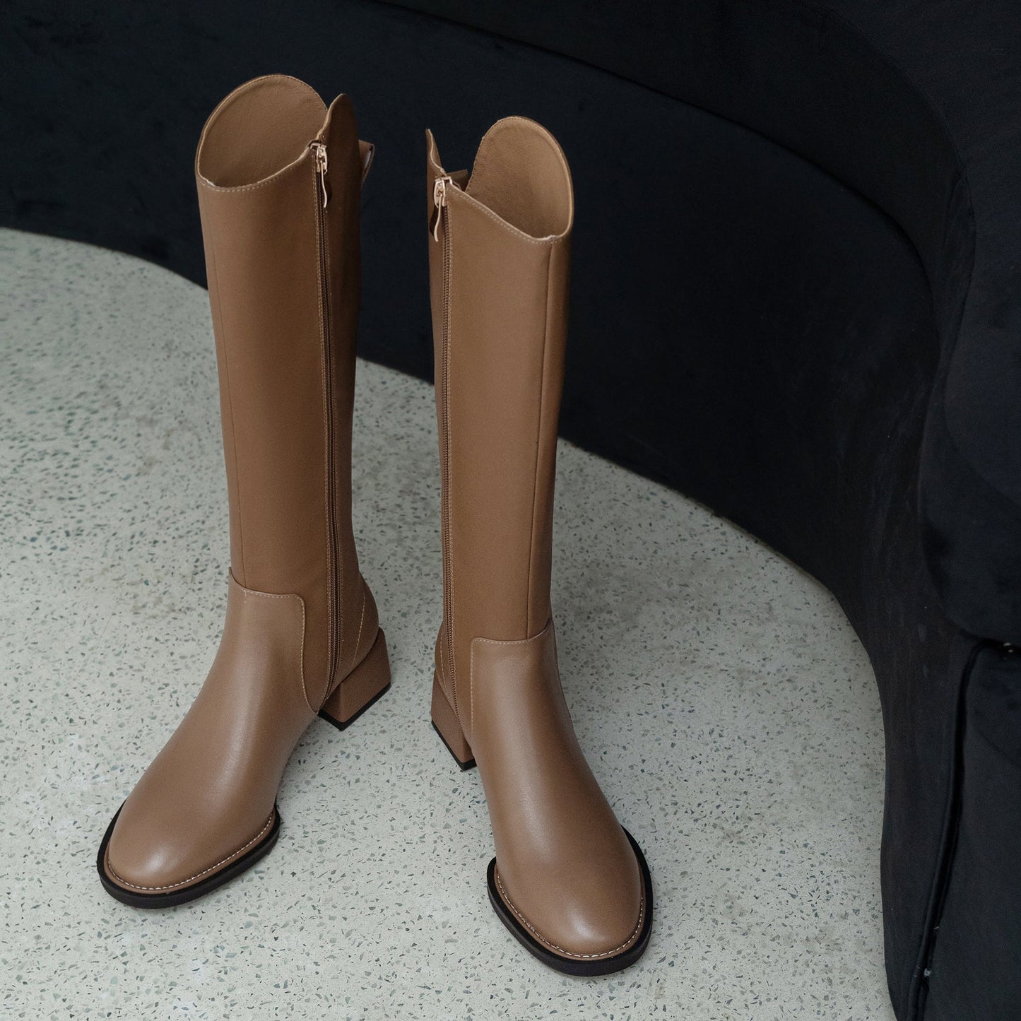 Women's Genuine Leather Handmade Block Heel Side Zip Up Round Toe Knee-High Riding Boots