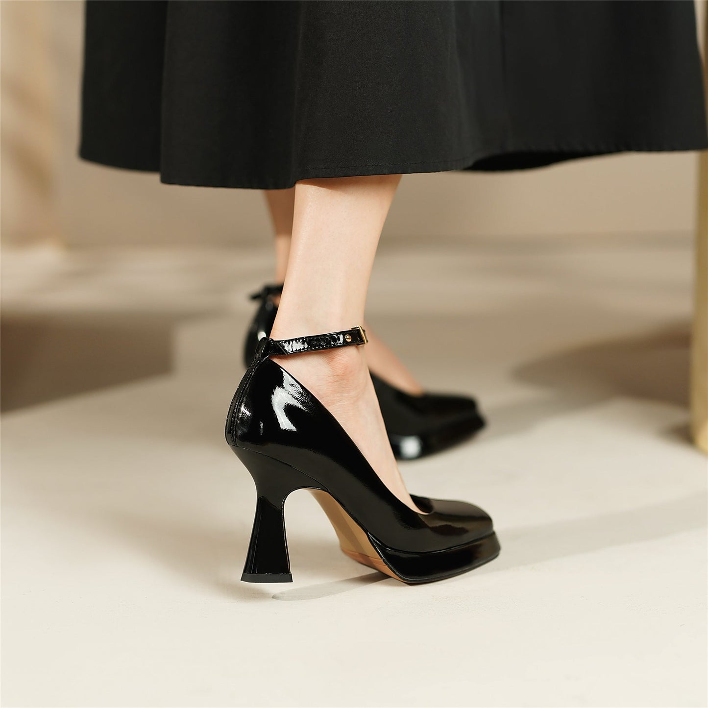 Women's Square Toe Glossy Patent Leather Handmade Platform Stylish High Chunky Heels with Detachable Ankle Belt