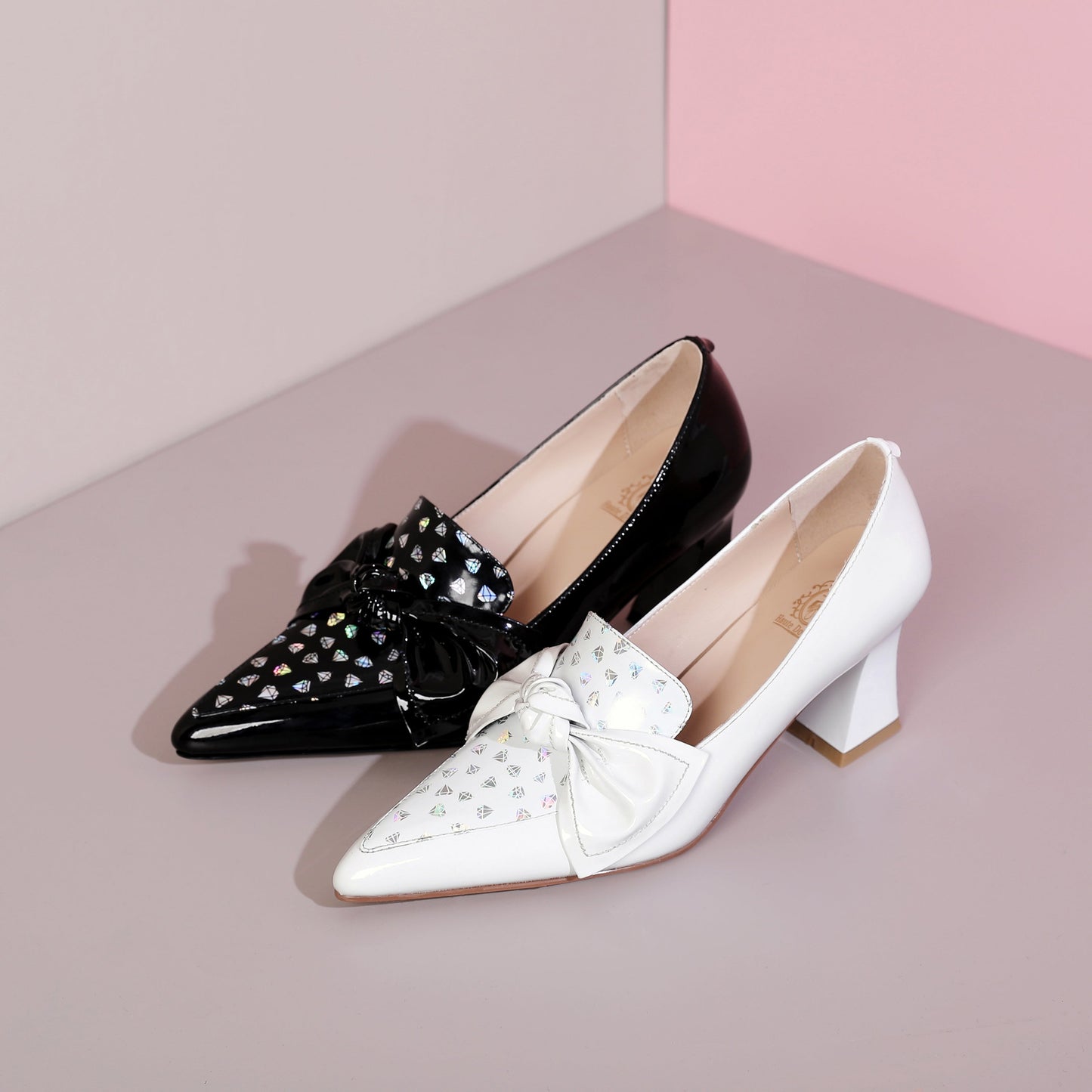 Glossy Patent Leather Women's Handmade Pointed Toe Dots Decor Spool Heel Pumps with Bowknot