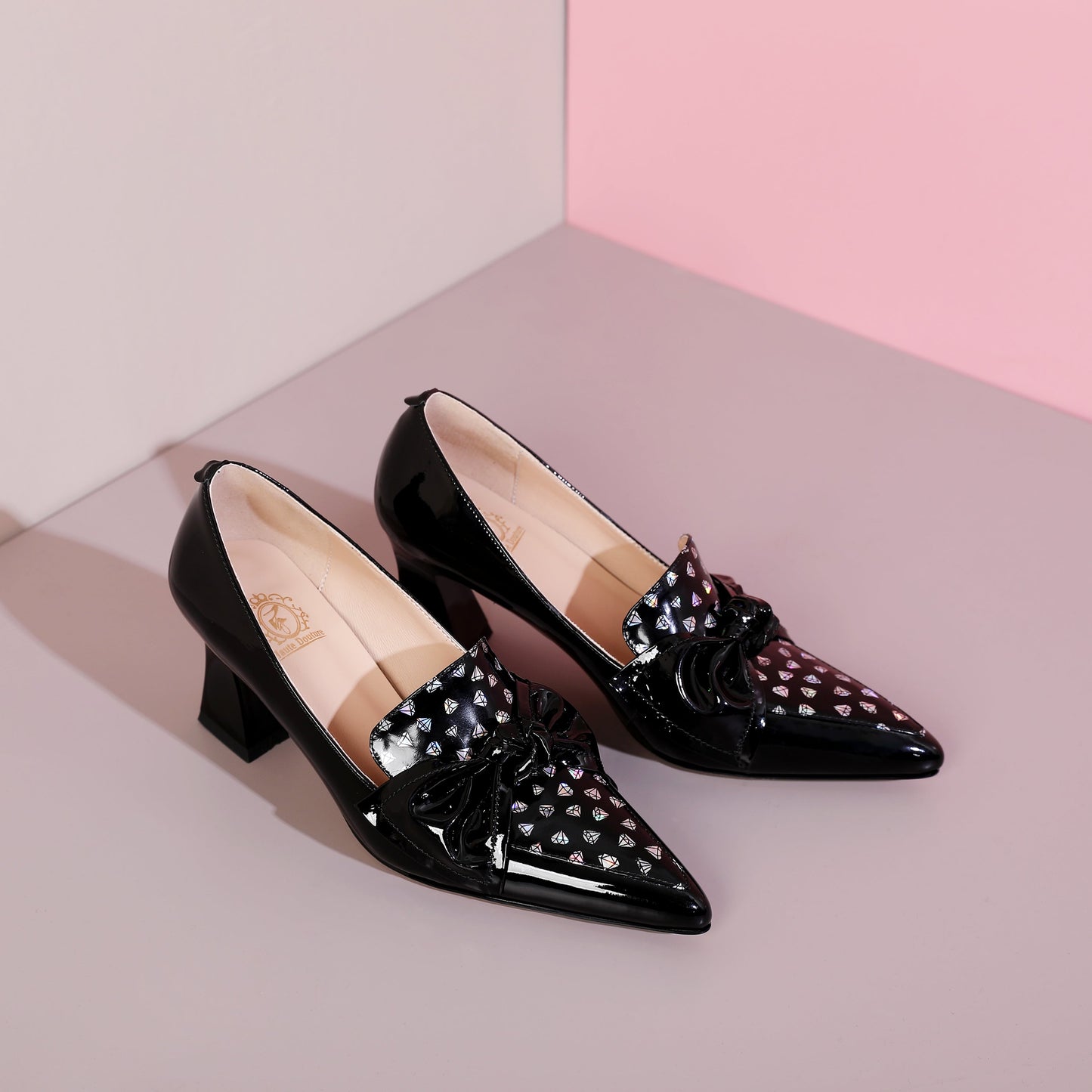 Glossy Patent Leather Women's Handmade Pointed Toe Dots Decor Spool Heel Pumps with Bowknot